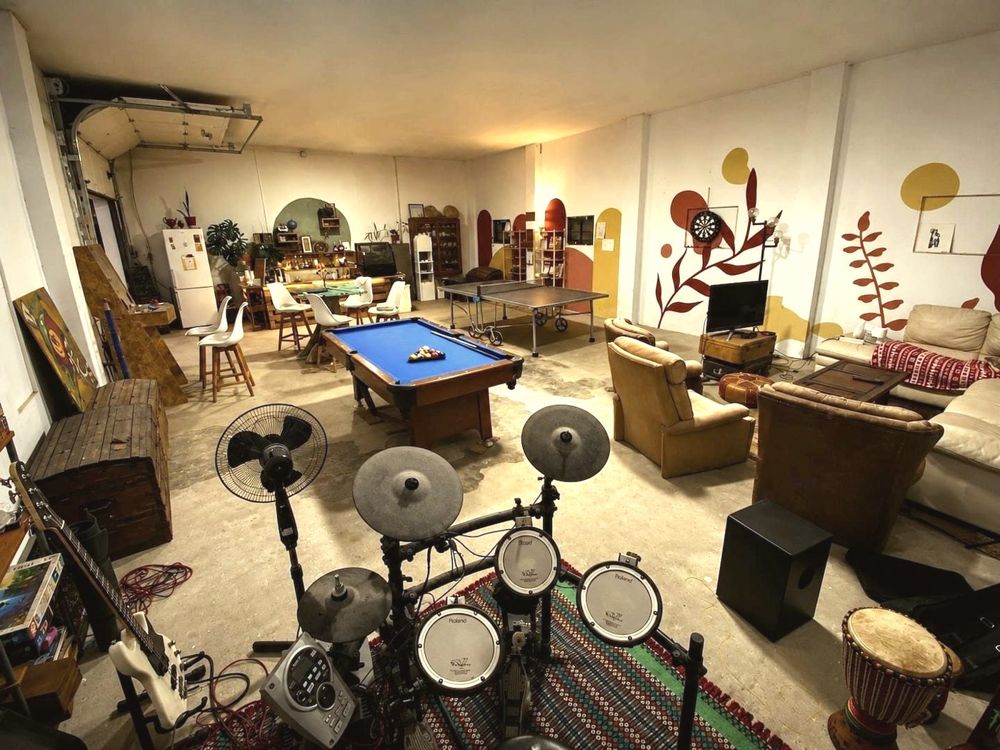 The music corner in the common room